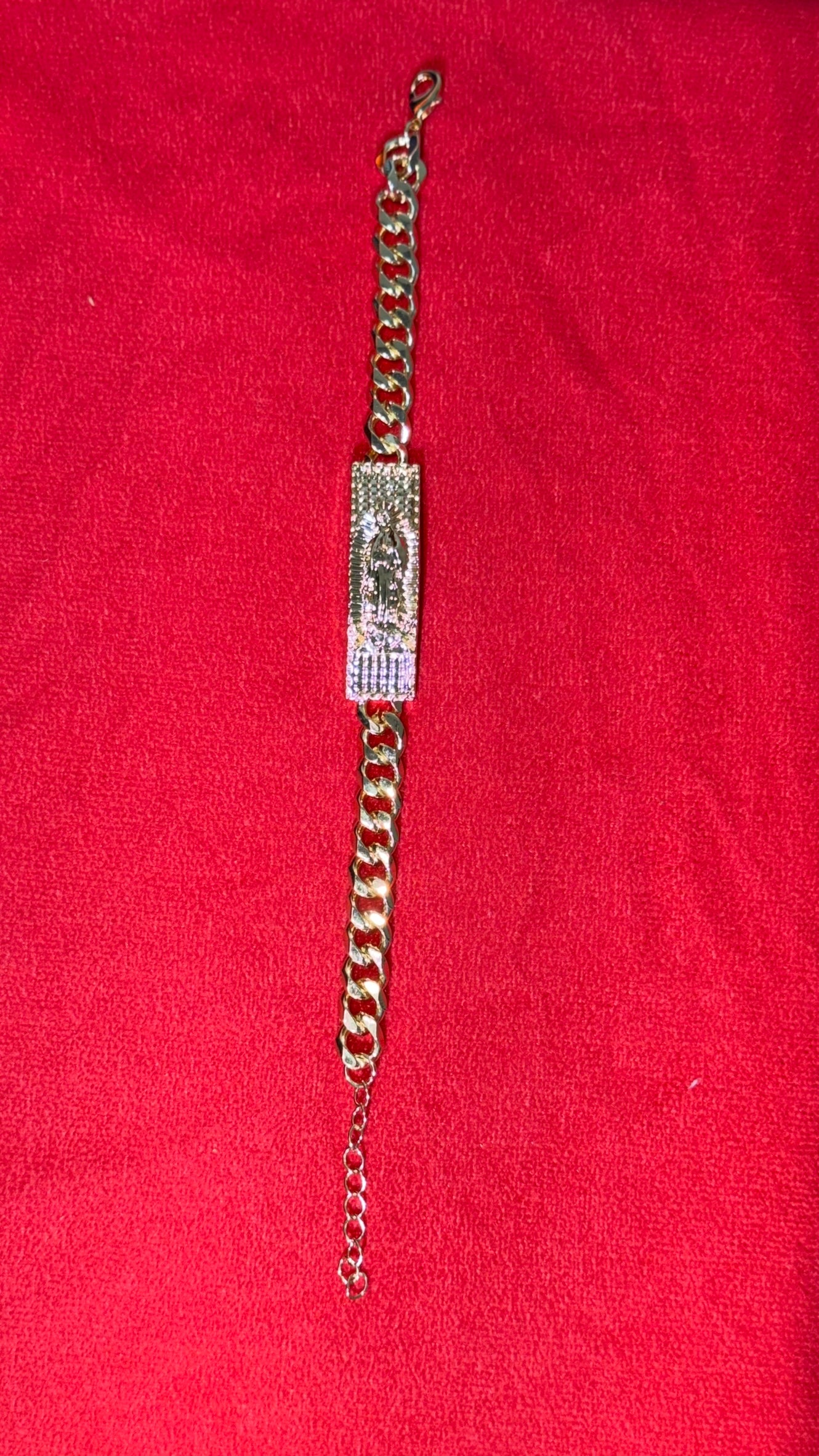 Esclava Cubana Virgen Guadalupe Oro Laminado 18K